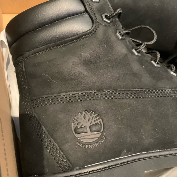 TIMBERLAND BOOTS - Picture 2 of 5